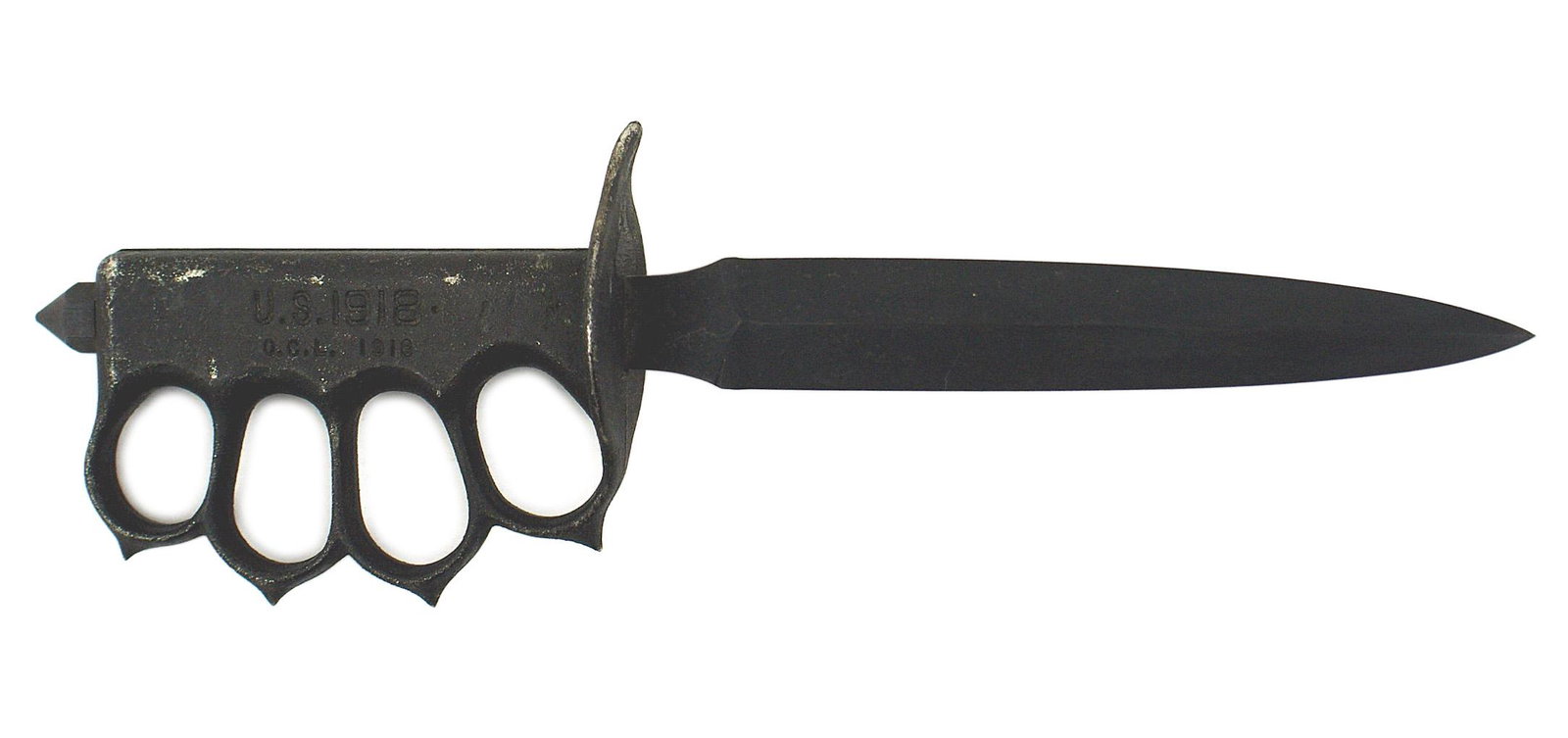 Rare US WWI Mark 1 trench knife: D-019 Rare WWI Mark 1 trench knife. Unusual variety with a cast non - brass grip marked "US 1918 - O.C.L. 1918". Spike type pommel, guard and points on the knuckles corresponds to the specifications o