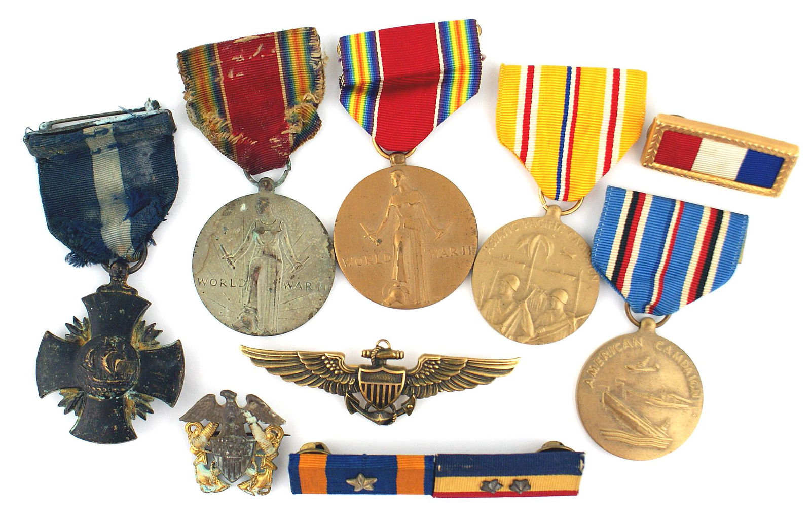 Navy Cross medal grouping WWII US Navy pilot: A-021 Navy Cross medal grouping of WWII US Navy pilot and double "ace" Lt. James Seth Stewart. Flying from the USS. Cabot (CVL - 28) and the USS. Belleau Wood (CVL - 24). Stewart accounted for 10 enem