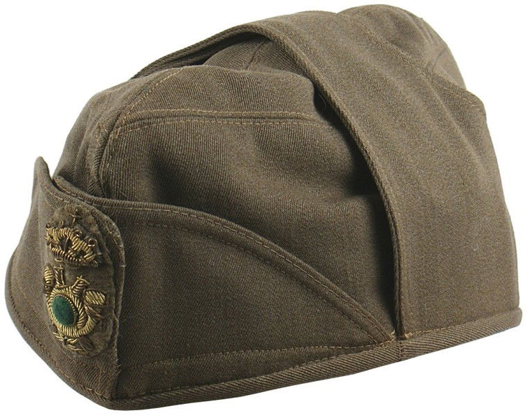 Italian WWII Lt. Infantry field cap: E-165 Italian WWII Lt. Infantry field cap. Olive-brown o'seas style with a snap-down top flap. High relief gold bullion crown over a horn/crossed rifles/green cloth center. Some wear on leather sweatb