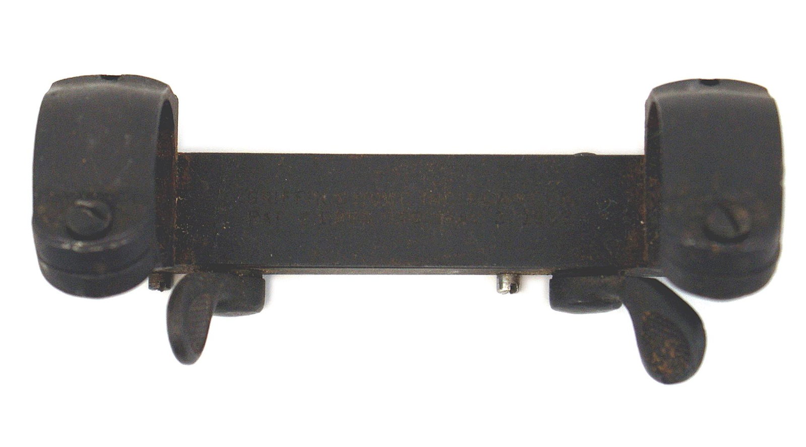 US WWII Scope Mount for the M1 Garand M1C: M-039 US WWII Scope Mount for the M1 Garand "M1C". Base mount is marked with name of maker "GRIFFIN and HOWE INC. NEW YORK PAT. #1 856.549 MAY 3, 1932". Parkerized. Very good. II