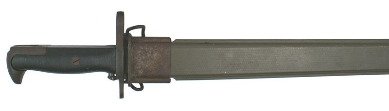 U.S. 1942 WWII issue bayonet: D-113 U.S. 1942 WWII issue bayonet. Black bakelite lined grips and darkened pommel and crossguard with a muzzle ring. 15 7/8" 95% parkerized blade-marked with "OL", flaming bomb, "US" and "1942". Fini