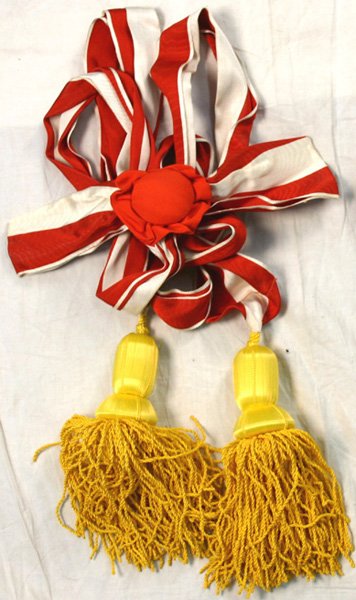Lot of 2 Soviet standard streamers: H-189 Lot of two Soviet standard streamers. 4" wide silk fabric with narrow white borders, with a 1 1/4" white center and a 1 1/4" red stripe on each side. Yellow tassel stem with a 4 1/2" yellow gold