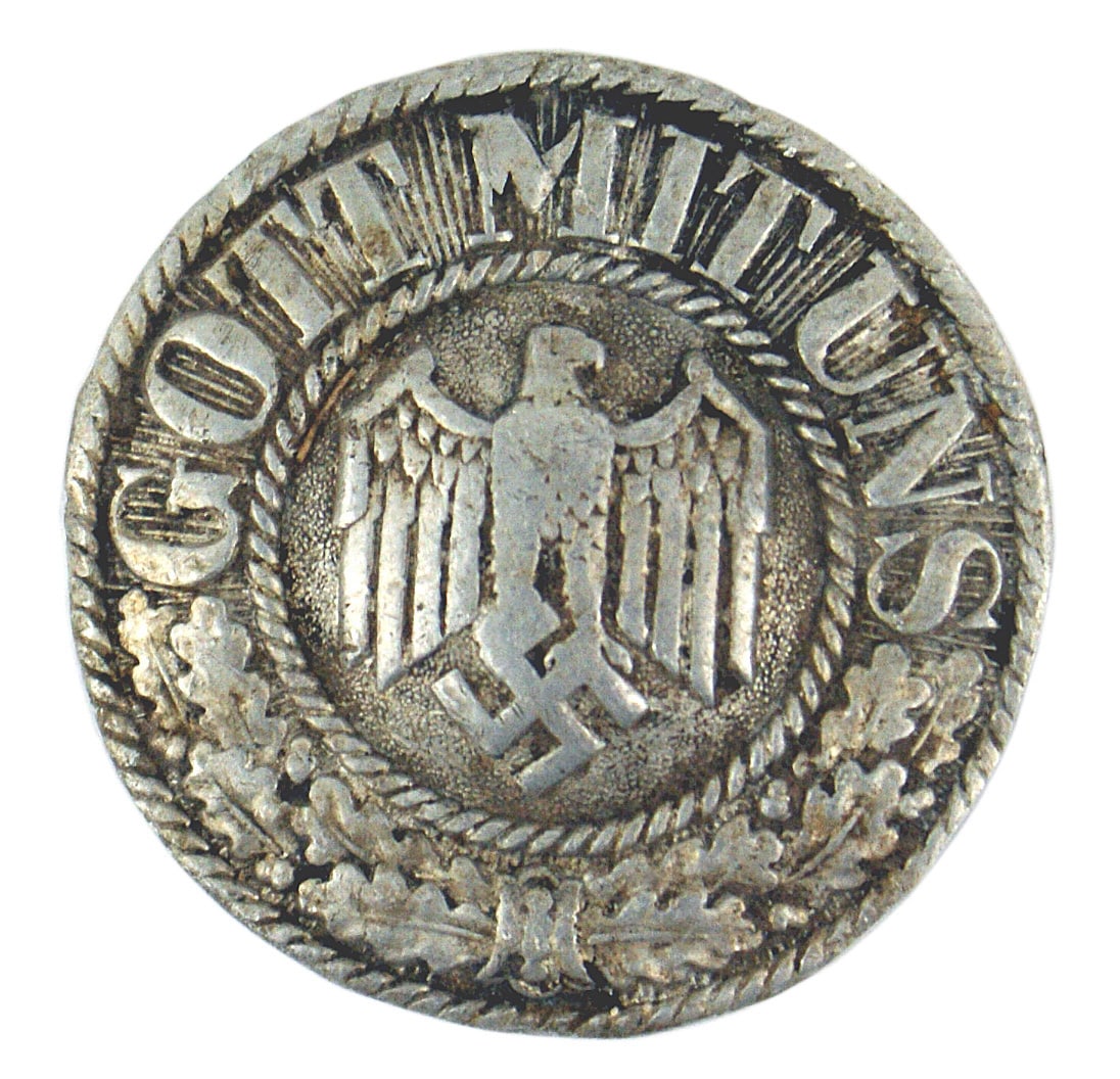 German Army EM WWII belt buckle roundel: H-009 Roundel for a German Army EM WWII belt buckle. Relief Armed Forces eagle/swastika with "GOTT MIT UNS" and oak leaves. II