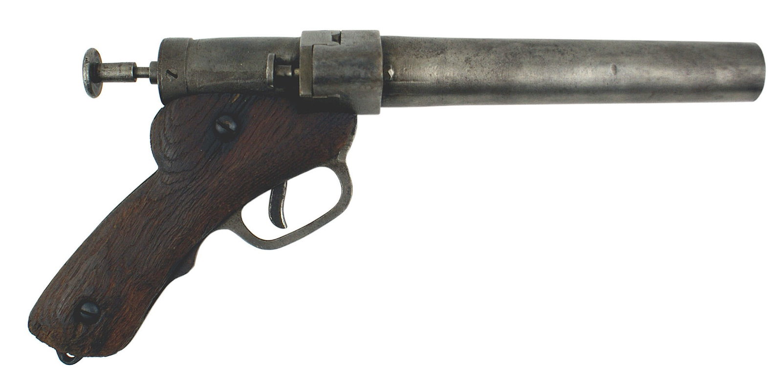 German WWI KOMMANDANTUR LILLE flare gun: M-004 German WWI KOMMANDANTUR LILLE flare gun. 7 1/2" barrel with a swing open breech mechaism. Slanted wood grips with a very pronounced grain. Marked "Kdtur/Lille". All metal parts have been cleaned
