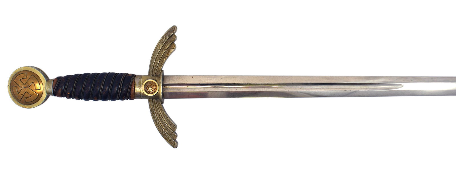 German WWII Luftwaffe officer dress sword: D-054 German Third-Reich Luftwaffe officer's dress sword. Age toned oak-leaf engraved nickeled roundel pommel holding a copper sun-wheel swastika. Turned down feathered wings crossguard holds a smalle