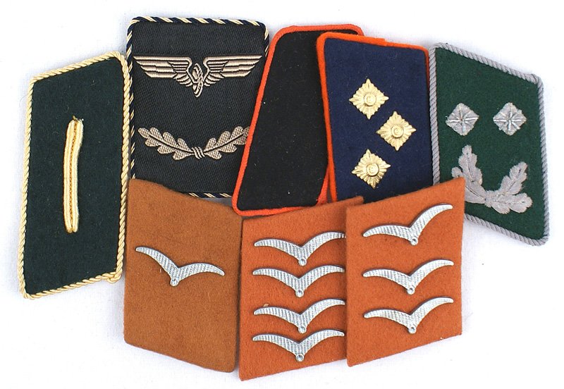 Lot 8 German WWII collar tabs Luftwaffe etc: H-78 Lot of 8 different single collar tabs: 3 Luftwaffe Signal, 3 Reichsbahn and 2 miscellaneous. II
