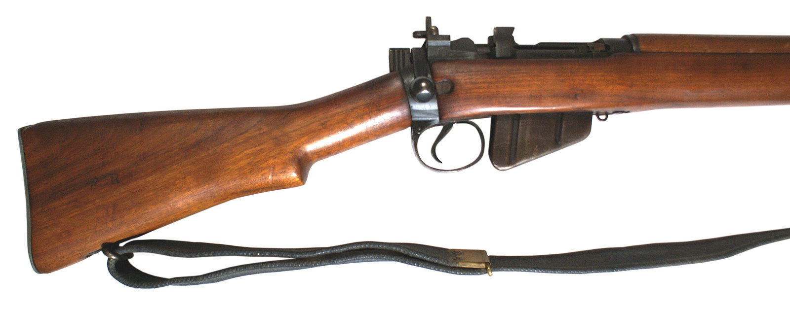 Lee Enfield No4 Mk1 303 rifle: M-010 British Lee Enfield No4 Mk1 .303. SN#63L8260. Long Branch Lee Enfield No4 Mk1.303British. Wood and bluing is in very good condition. Bore is in good condition. Missing the front sling mount and 