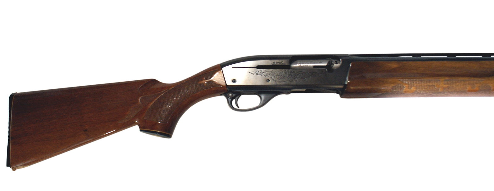 Remington Model 1100 12 gauge shotgun (1 of 4)