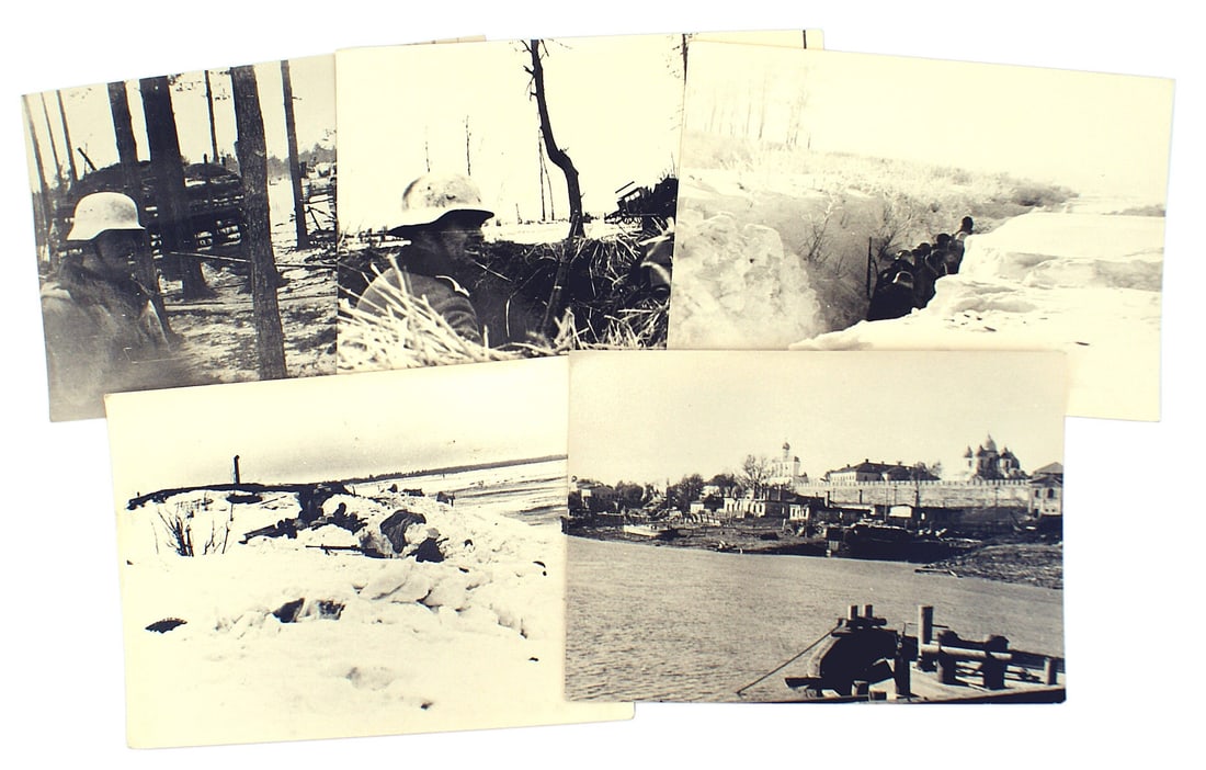 Lot of 5 German WWII photos Russia: L-015 Lot of 5 photos on hardstock of combat in a Russian winter. Each identified on reverse and stamped "Traditionsverband Inf/Pz. Gren regt. 30. 18 Div. - Fotoarchiv - Bild Nr..." II+