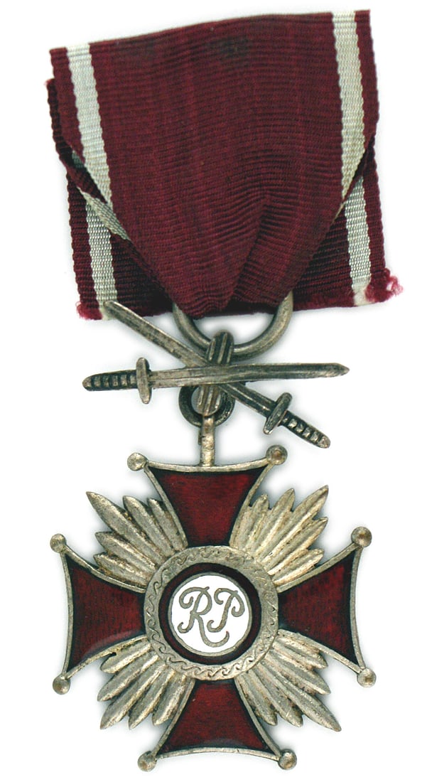 Poland Cross of Merit Silver 2nd Class with Swords: B-178 Poland Cross of Merit Silver - 2nd Class with Swords. Red enameled arms with silver rays between them. White enameled disc with "RP" on center. Detailed leaf pattern suspension ring. With origin
