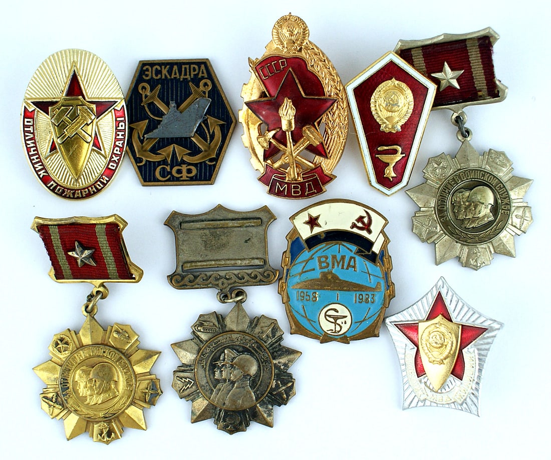 Lot of 9 Soviet Russian badges (1 of 2)