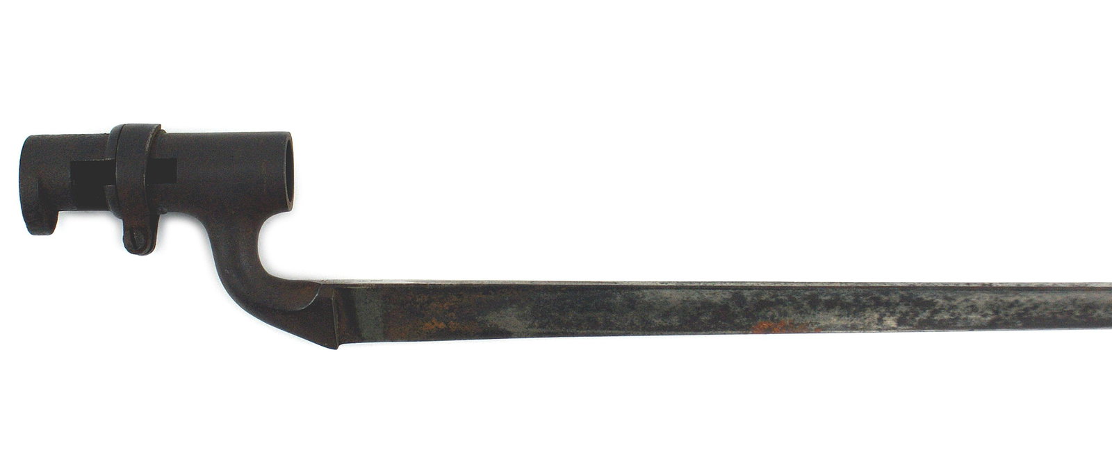 Great Britain Pattern 1853 bayonet: D-071 Great Britain. Pattern 1853 bayonet. 21 5/8" triangular socket type. Blued 3" socket with a locking ring shows rust. The blade originally bright is graying with dark patches. Marked with "R" ove