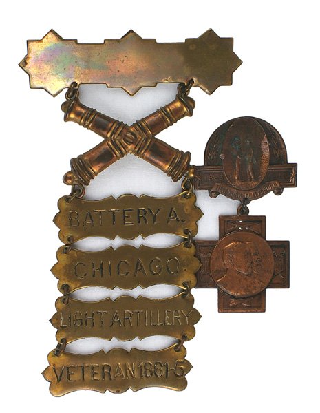 Lot of 2 Civil War medals Ladder badge Gettysburg: K-31 Lot of 2. Civil War related: (1) Gilt-brass Ladder badge. Large pin-back bar, crossed canons and 4 suspended panels with "BATTERY A. - CHICAGO - LIGHT ARTILERY - VETERAN 1861-5." (2) 1913 NYS 50t