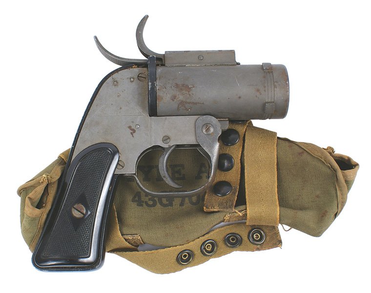 U.S. M-08 flare pistol TYPE A2: M-091 U.S. M-08 flare pistol. Gray metal body shows some minor age spotting. Marked "CECV US...M8". With an O.D. "wrap around" case (marked "TYPE A2") and snap straps. I