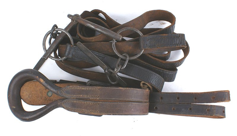 Civil War Cavalry horse equipment: K-149 Cavalry horse equipment: (1) Watering bit - with metal hinged mouth piece, rings, buckles and full-length leather straps. (2) Crupper (tail holder). Quality made leather with full straps and buc