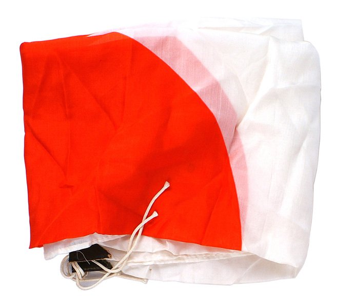 Japanese WWII cotton meatball flag: H-181 Japanese WWII cotton "meatball" flag. 9" x 14". Remnants of string ties. About II