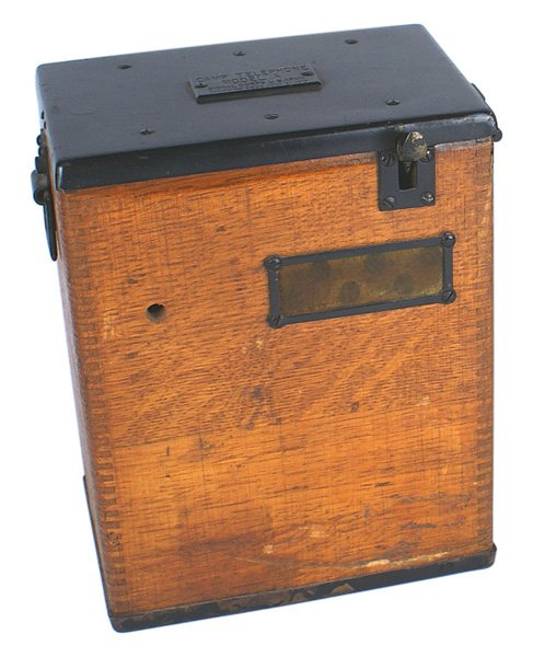 U.S. 1917 CAMP TELEPHONE MODEL A: N-047 U.S. 1917 "CAMP TELEPHONE MODEL A". In original wood/metal case. II