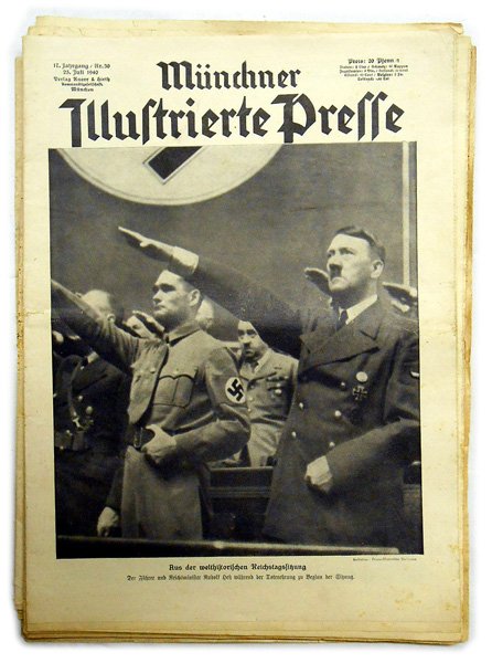 Lot German WWII book Munchner Illustrierte Presse: I-030 Lot of 2 issues of the "Munchner Illustrierte Presse" and 4 issues of the "Berliner Illustrirte Zeitung". Both photo illustrated. Articles include: Goring's 42nd Birthday, the Lindburgh Baby kid