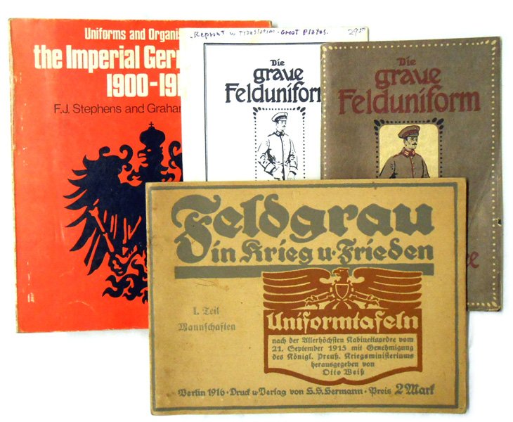 Lot 3 German WWII Army reference books soft cover: I-169 Lot of 3 soft cover editions: (1) "Die graue Felduniform der Deutschen Armee" by Verlag von MORITZ/RUHL/LEIPZIG. With reprint and translation. 16 pages. With 22 color illustrartion pages. (2) "F