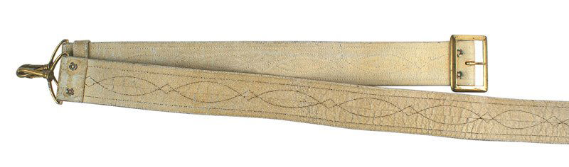 U.S. Indian Wars White cross belt: K-078 White leather cross belt with gilt brass buckle and snap hooks on both ends. Used with the cartridge box. II