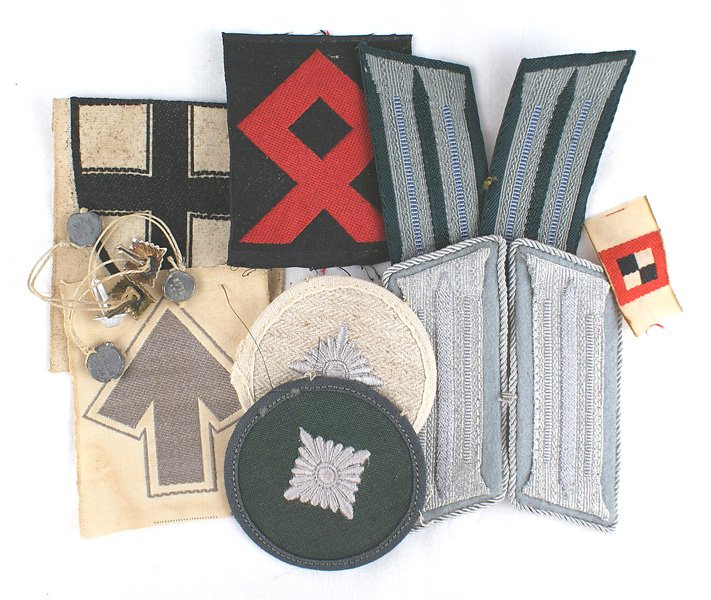 German WWII insignia lot collar tabs etc: H-049 Miscellaneous German WWII insignia: (1) Medical EM collar tabs. Pair. Excellent. (2) Propaganda Troops. NCO collar tabs. Pair. Excellent. (3) Imperial Prussian Observers bevo insignia. (4) Freik