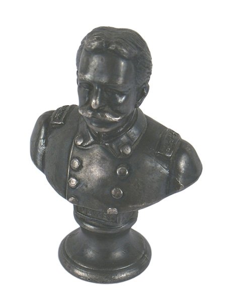 Spanish-Am War Admiral George Dewey bust: G-021 Silvered bust of Spanish-American War hero Admiral George Dewey. Well defined. 3 3/4" tall. II