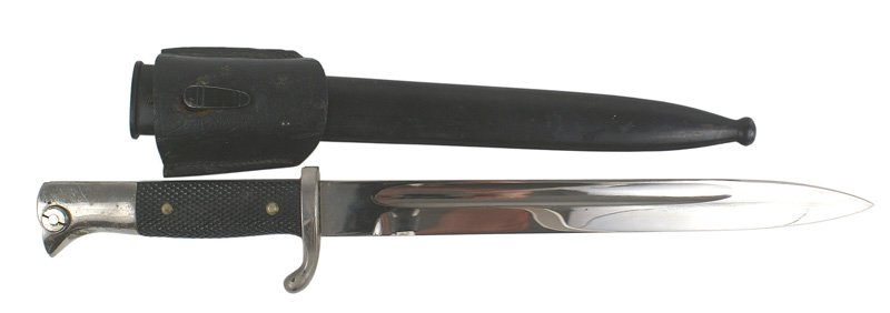 German WWII K-98 dress bayonet: D-039 German WWII K-98 dress bayonet. Some minute "dimples" on the nickeled "bird head" pommel and crossguard. Checkered black bakelite grips. About excellent 9 3/4" "ROBERT KLASS - SOLINGEN" marked b