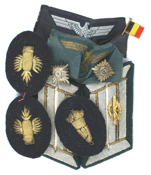 Lot of German WWII military insignia Panzer: H-096 Lot of miscellaneous Third Reich military insignia: (1) Panzer Officer flat silver wire officer's o'seas cap eagle. (2) Army General's/Coastal Artillery Officer flat gold wire o'seas cap eagle. 