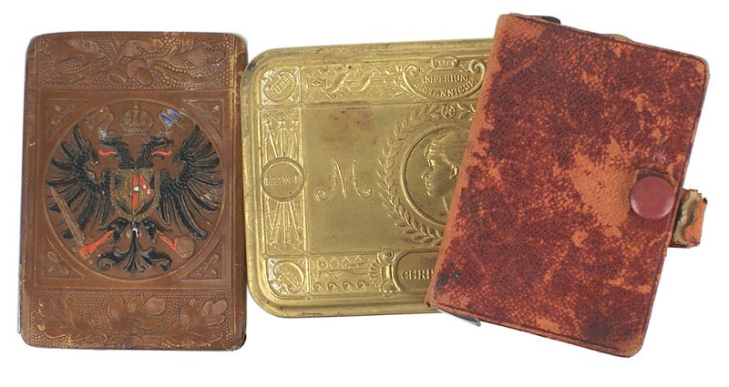 British WWI lot biscuit box playing cards: H-173 Miscellaneous British WWI lot: (1) Princess Mary "biscuit" box. Brass finish with a portrait of the donor, names of allied nations and military motifs along the border. 3 1/2" x 5 1/4" x 1 1/4".