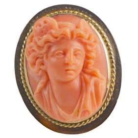 Antique 14K Gold Coral Ring with Bust of Bacchus