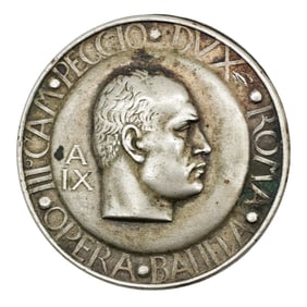Antique 1931 Benito Mussolini Medallion