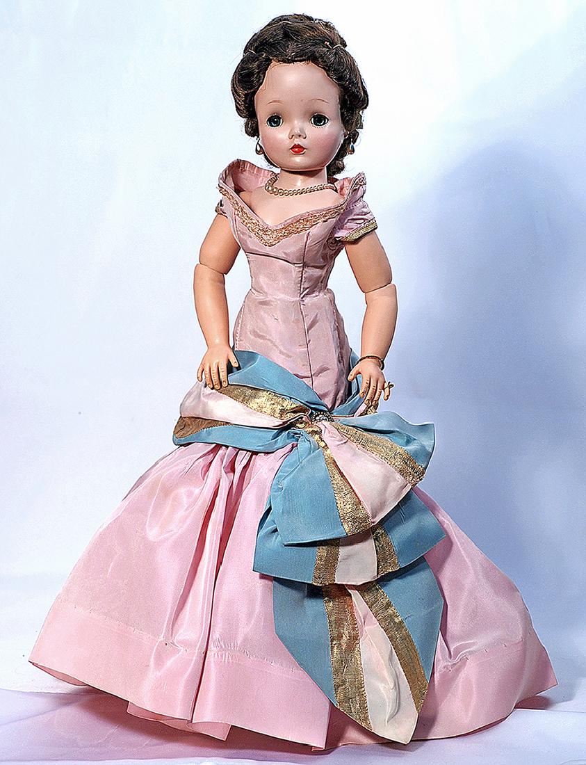 22.  RARE CISSY FROM "CHILD'S DREAM COME TRUE" SERIES. (1 of 2)