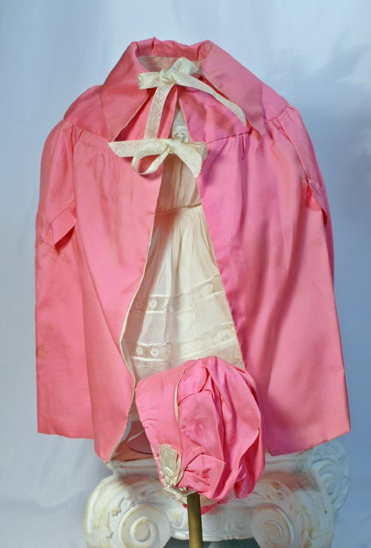 *31. DOLL'S PINK SILK CAPE WITH MATCHING BONNET. (1 of 1)