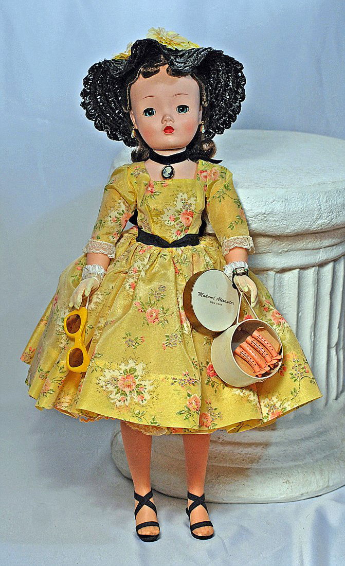 90.  ALEXANDER CISSY IN YELLOW PRINT DRESS.  20".  Hard (1 of 1)