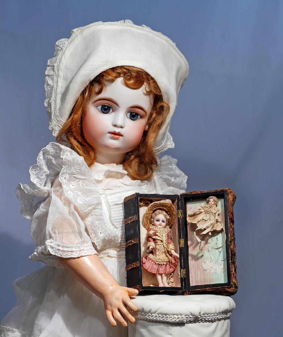 116.  ARTIST'S ALL-BISQUE MIGNONETTE IN SAC DU VOAGE (1 of 2)