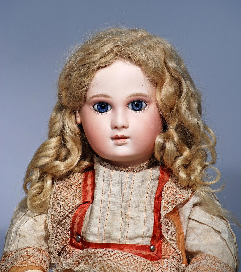 120.  EARLY FRENCH BISQUE PORTRAIT BEBE BY JUMEAU. (1 of 4)