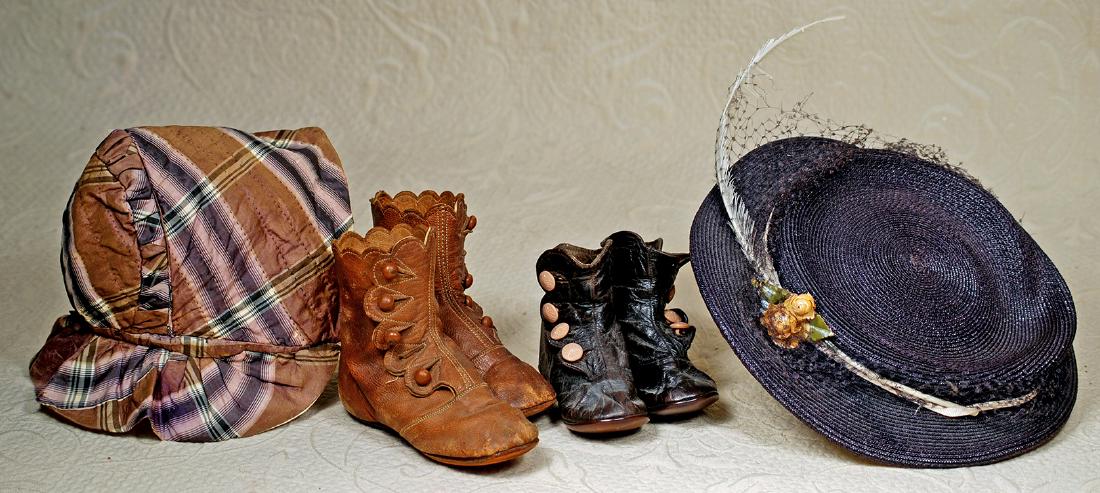 SHOES AND HATS FOR  DOLLS.  Includes: Silk quilted (1 of 1)