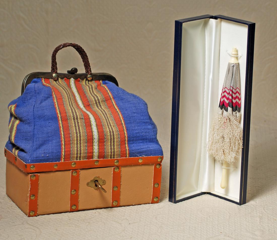 DOLL’S  PARASOL & FRENCH TRAVEL BAG, SAC DU VOAGE.  8" (1 of 1)