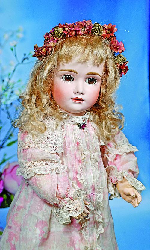 EXCEEDINGLY BEAUTIFUL GERMAN BISQUE DOLL KNOWN AS Mar 07, 2020