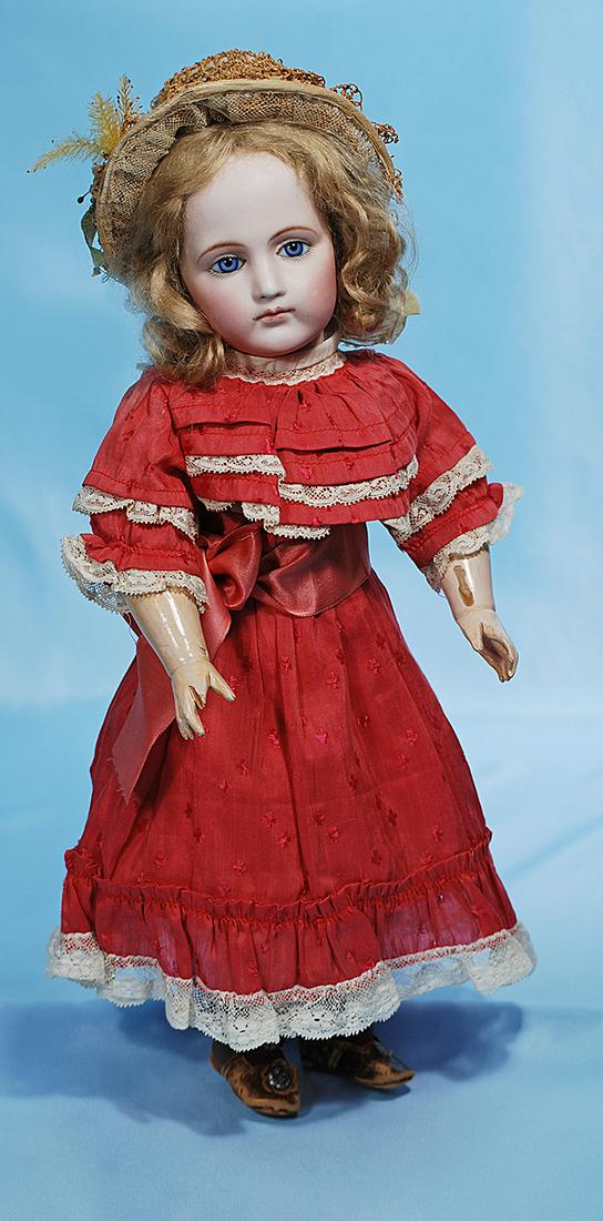 EARLY PORTRAIT BEBE BY PIERRE-FRANCOIS JUMEAU. 16".: EARLY PORTRAIT BEBE BY PIERRE-FRANCOIS JUMEAU. 16". Bisque socket head, blue paperweight eyes with delicate mauve blushing of eyelids, painted lashes, eyeliner, multi-feathered and arched brows, pierc