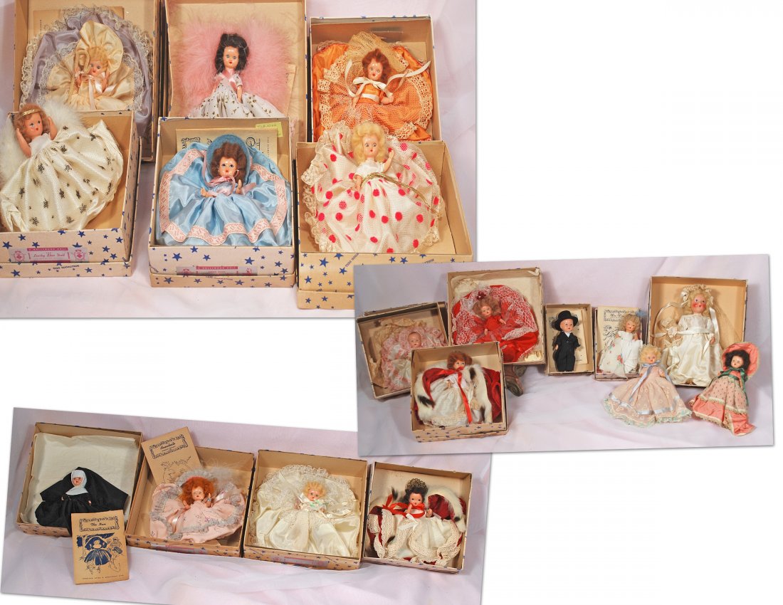 COLLECTION OF EIGHTEEN DOLLS BY HOLLYWOOD MANUFACTURIN (1 of 4)