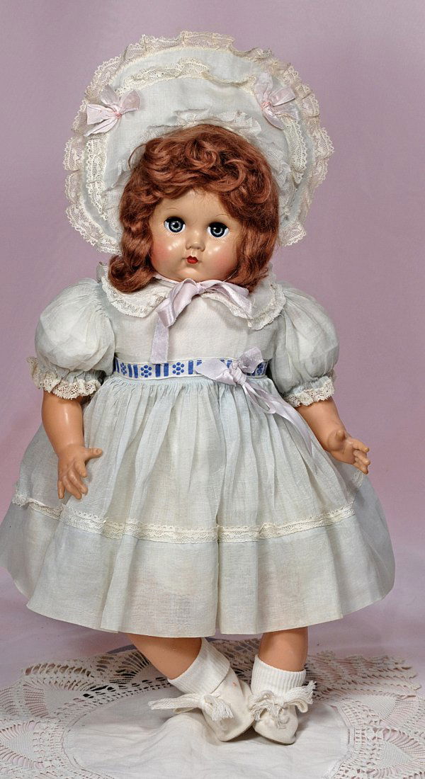 AMERICAN CHARACTER HARD PLASTIC BABY DOLL. (1 of 1)