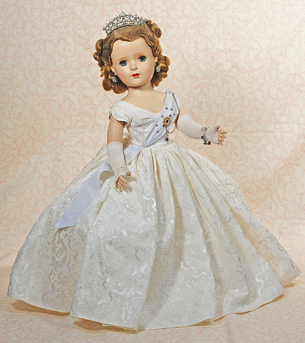 ALEXANDER 1953 QUEEN ELIZABETH, HARD PLASTIC DOLL. (1 of 1)