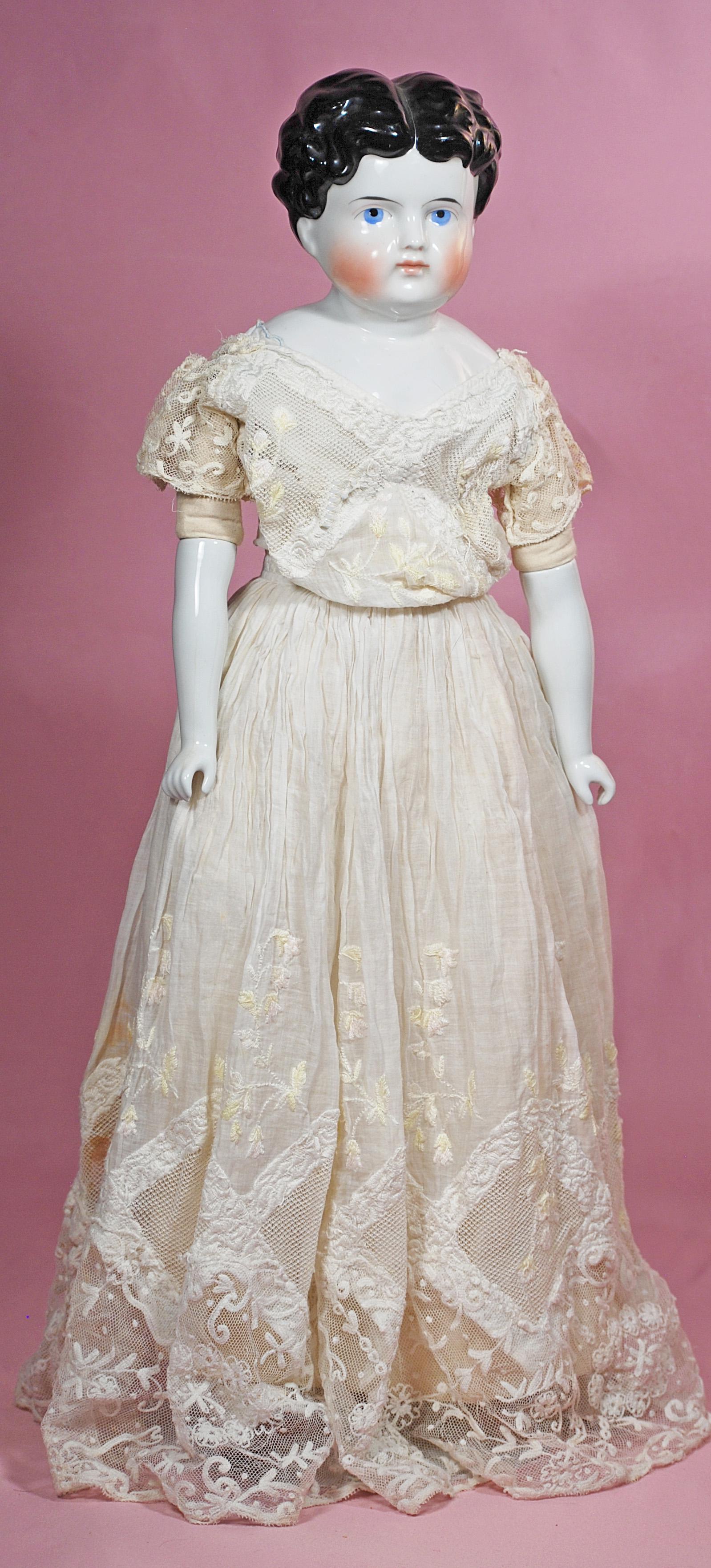 GERMAN CHINA LADY (1 of 2)