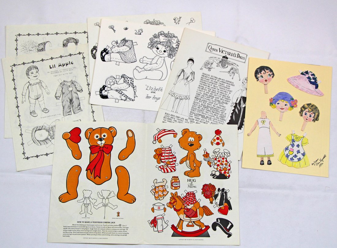 COMIC, CELEBRITY and CARTOON PAPER DOLLS (1 of 9)