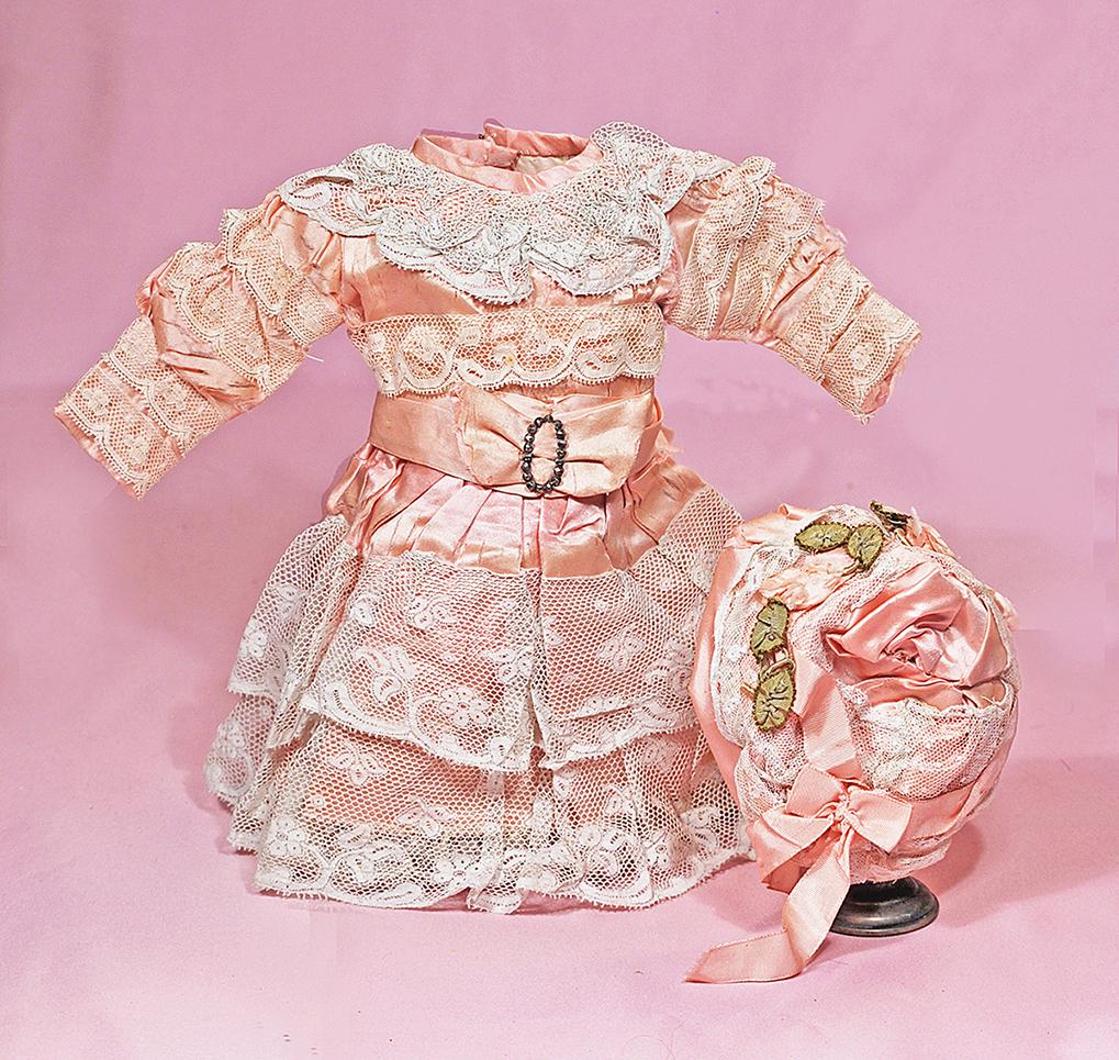 BEAUTIFUL PINK SILK BEBE DRESS WITH MATCHING BONNET. (1 of 1)