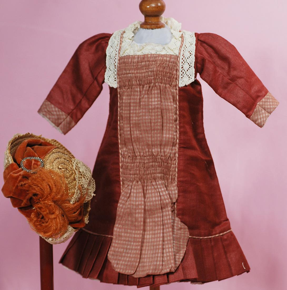 DOLL DRESS AND BONNET. French-style cotton bebe dress (1 of 1)