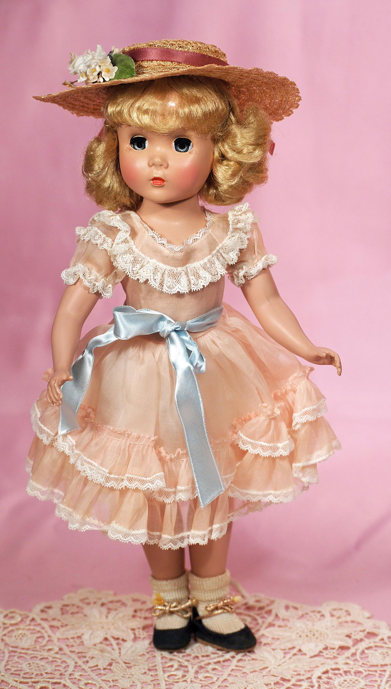 ALEXANDER MAGGIE IN PINK PARTY DRESS. 15”. Marks: 15” (1 of 1)