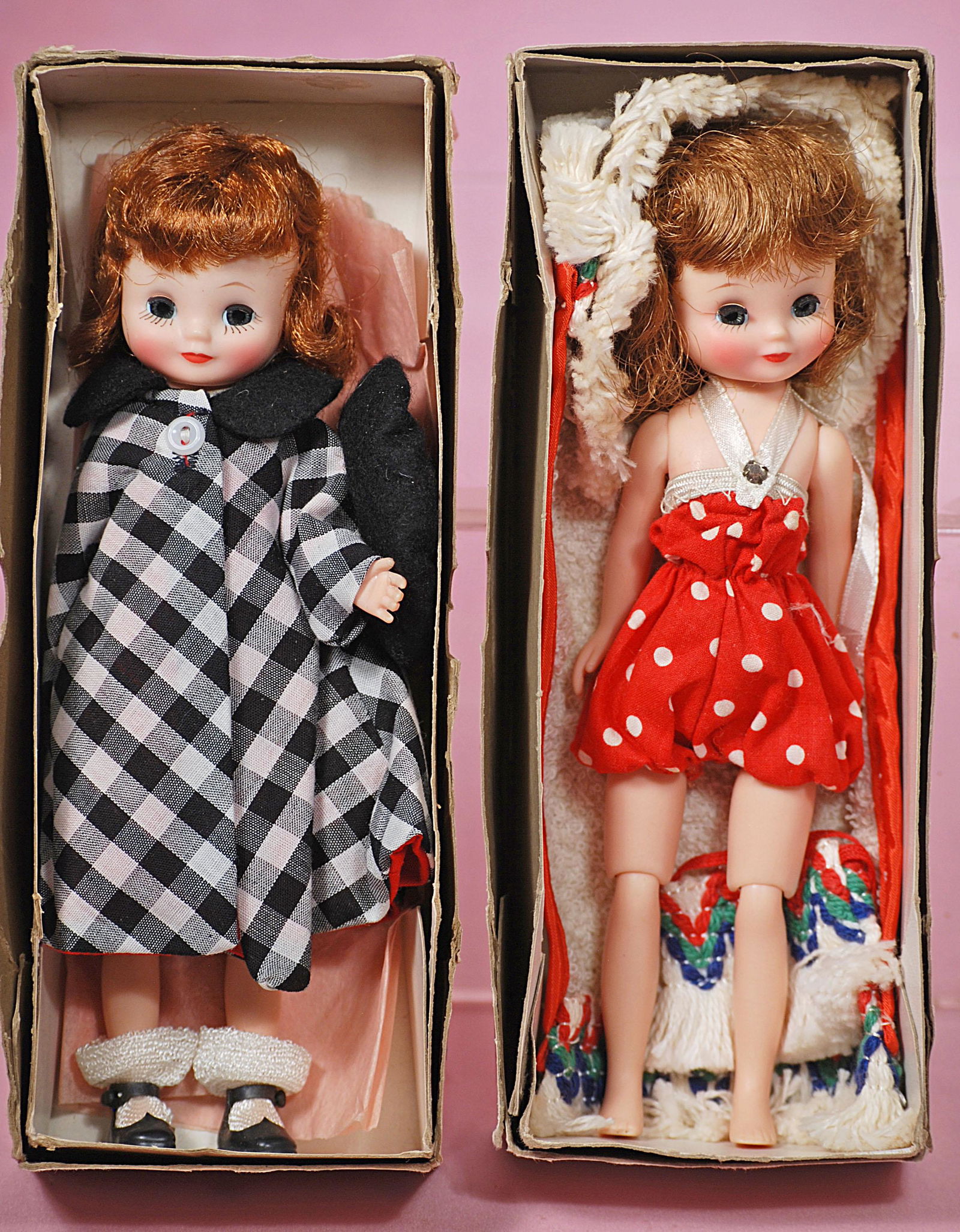 TWO AMERICAN CHARACTER BETSY MC CALL DOLLS IN ORIGINAL (1 of 1)