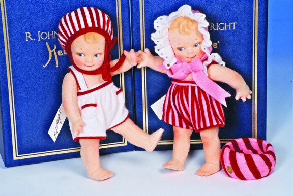 R.JOHN WRIGHT "FIRST PEPPERMINT SCOOTLES & PEPPERMI: R.JOHN WRIGHT "FIRST PEPPERMINT SCOOTLES & PEPPERMINT PAL SCOOTLES". 6". Each is all-felt, fully-jointed with painted features and hair, dressed in scarlet, pink and white felt outfits with matching h